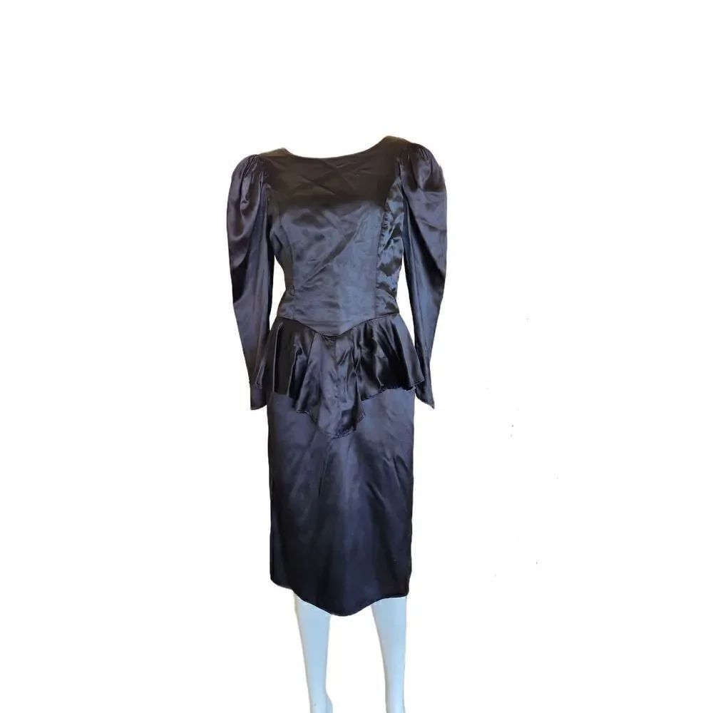 Vintage 80s goth peplum dress deep v-back scooped puff sleeve Morticia bodycon